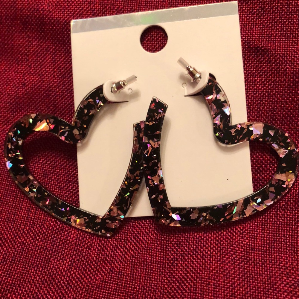 Beautiful acrylic heart earrings